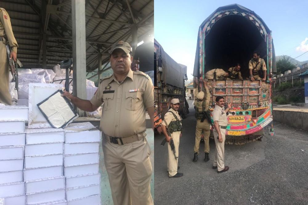 Kashmir: Indian state police intercept truck near LoC, seize contraband exported from PoK